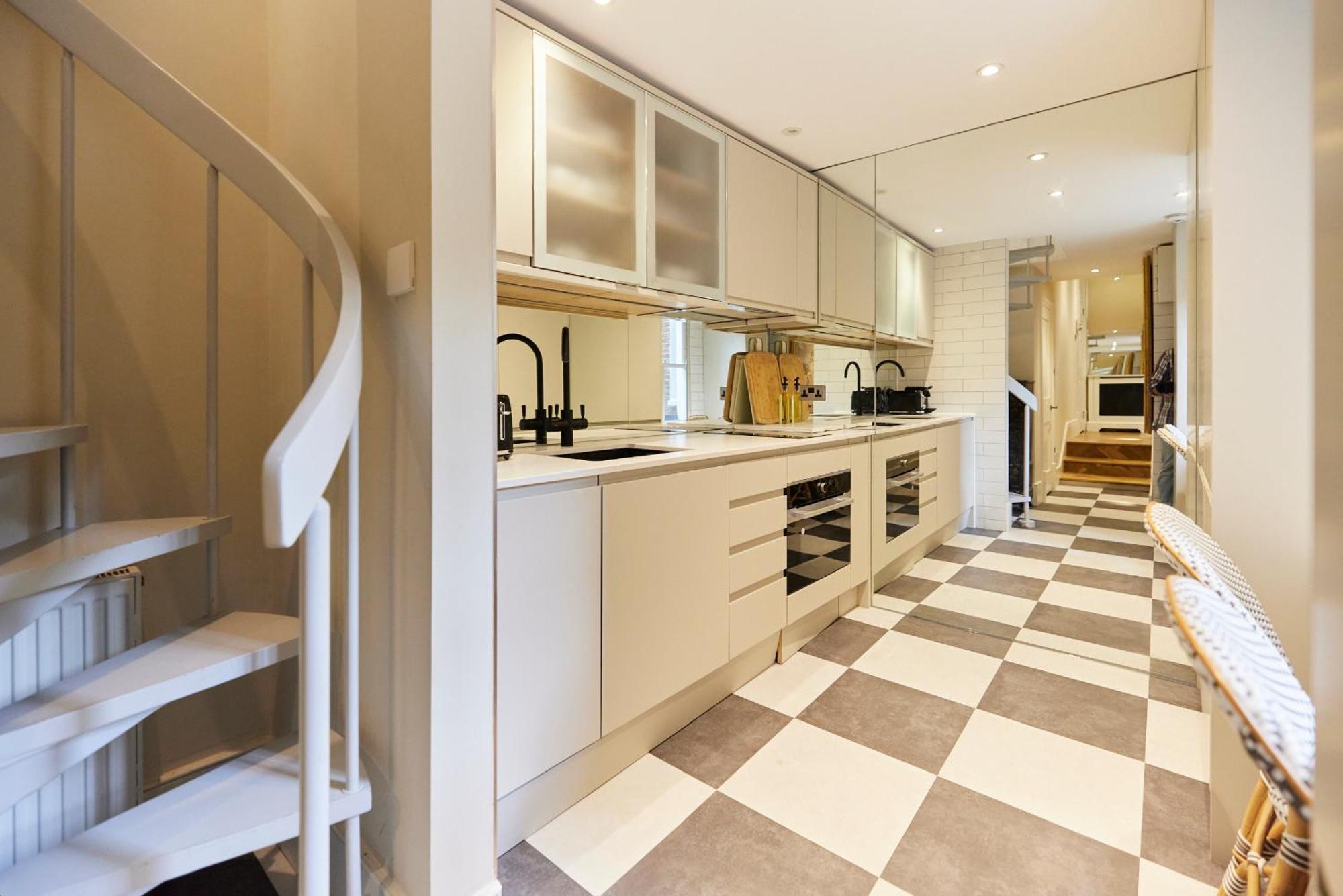 The Designers Suite Kensington - Stylish 1Bdr Flat 伦敦 外观 照片